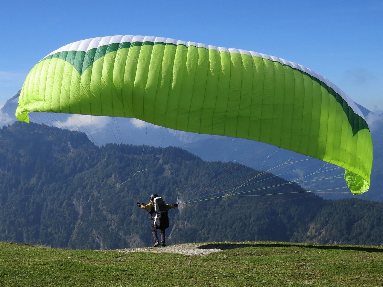 Paragliding