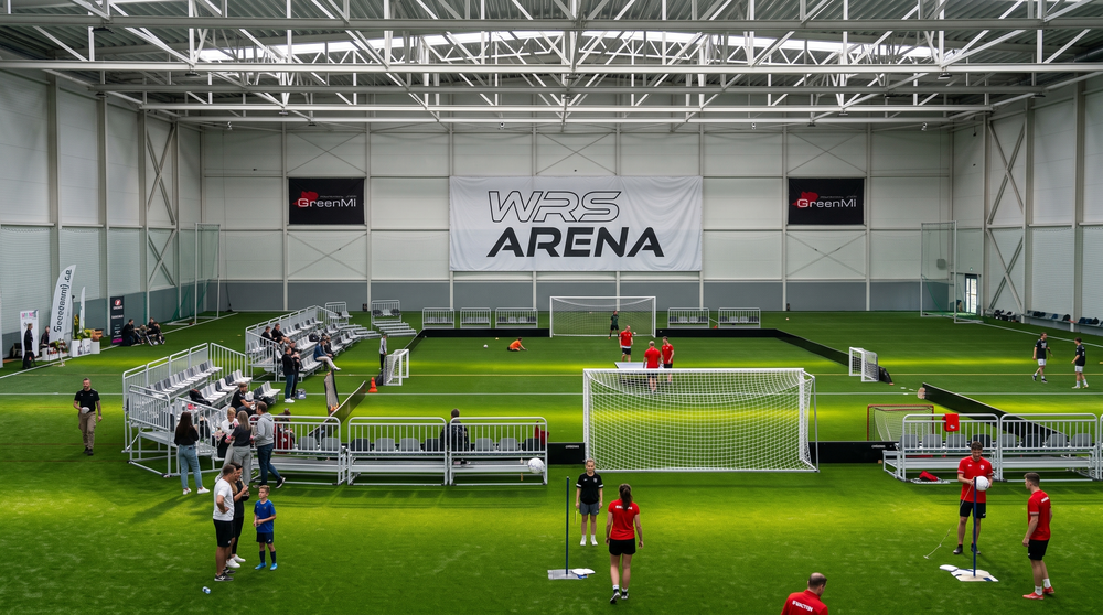 Artificial grass designed for multi-sport facilities